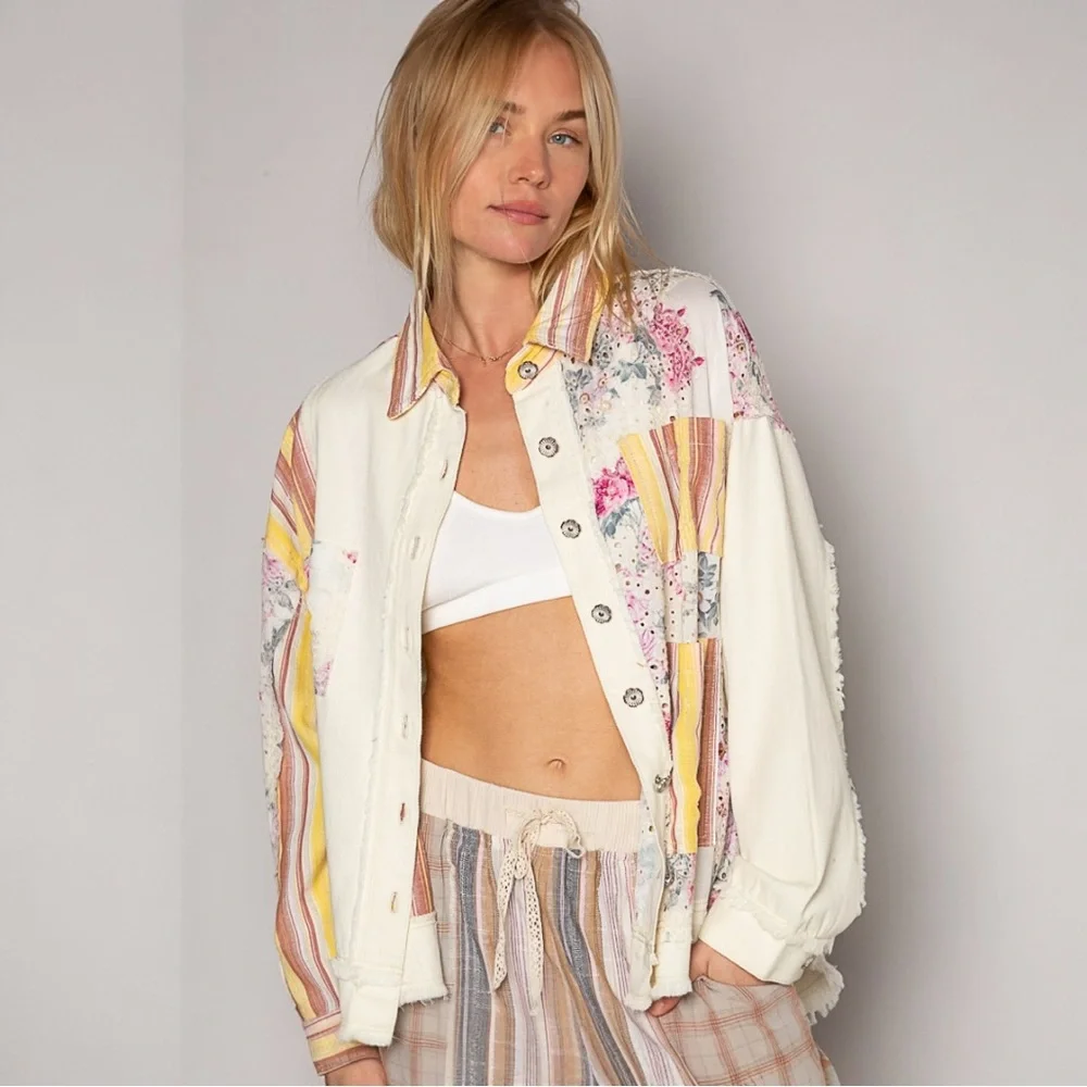 POL Floral Multicolor Women's Oversized Shacket - Picture 2 of 6